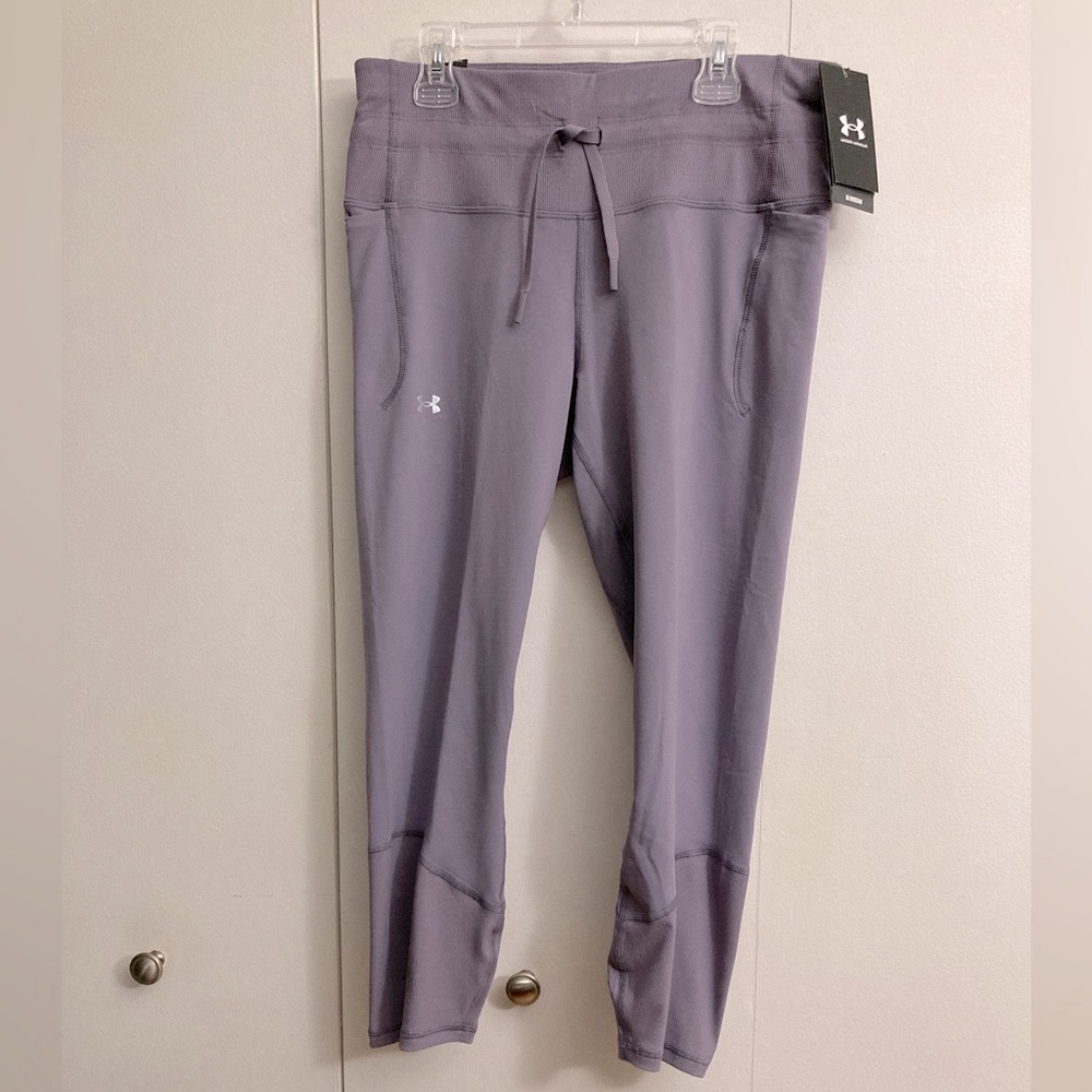🔥🔥NWT Under Armour Meridian fitted high rise Ankle Tight Purple